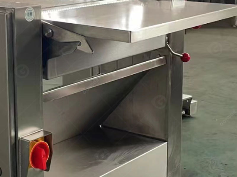 easy-to-operate pork peeling machine