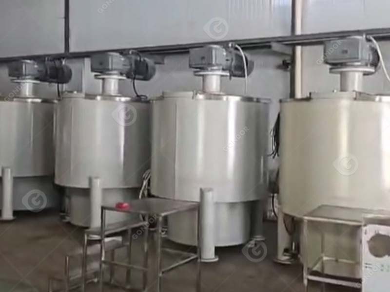 High - capacity chocolate grinding machine