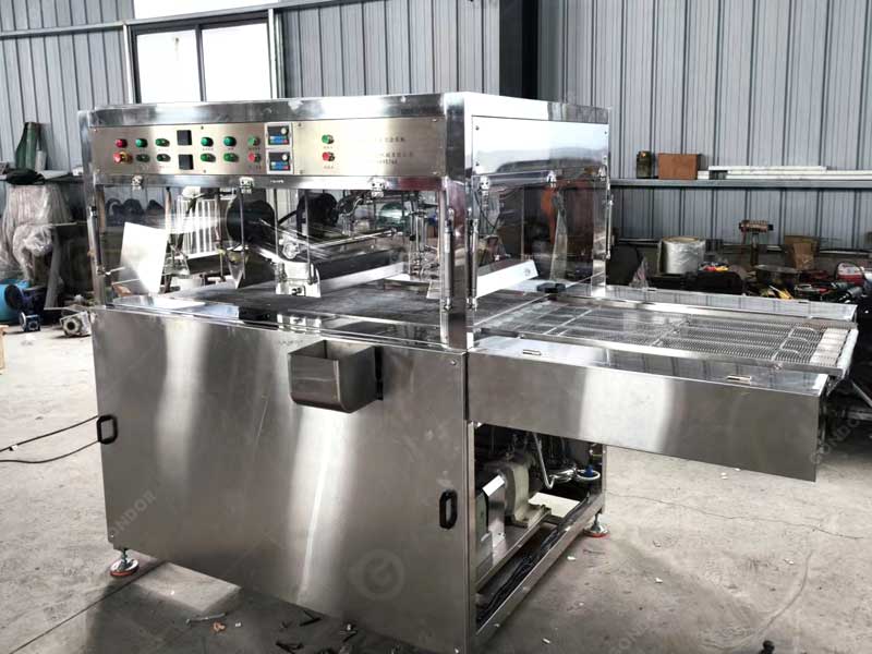 High-performance chocolate enrobing machines