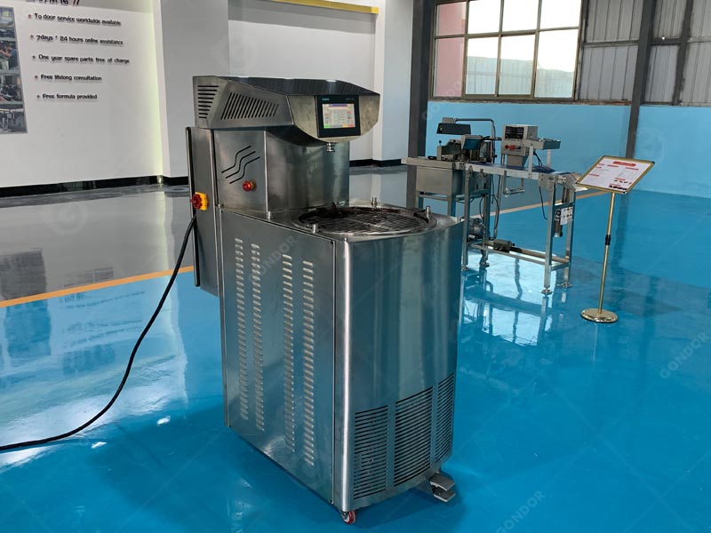 Stainless steel chocolate melting tempering machine for durability