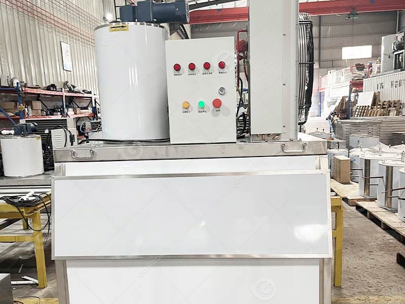 High - efficiency industrial flake ice machine for energy - intensive industries