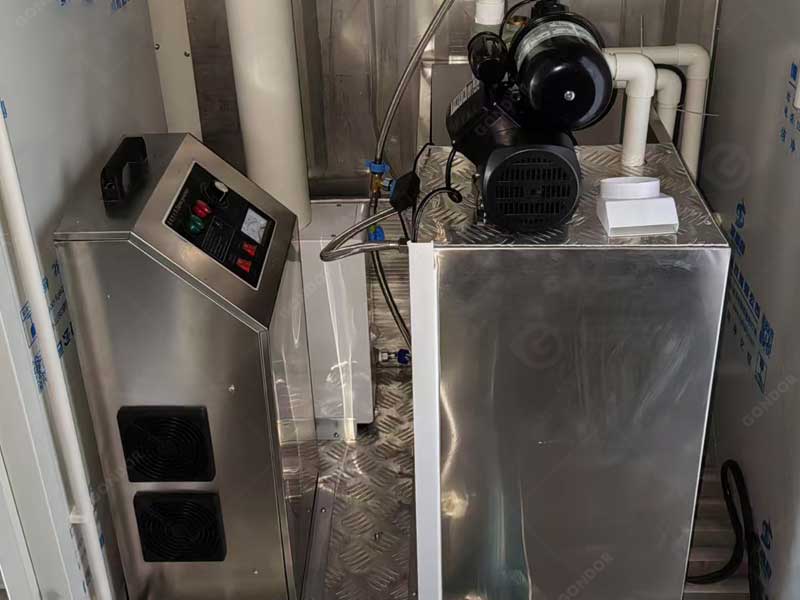 livestock fodder feeding system with sensors