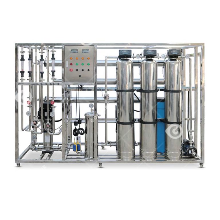Industrial reverse osmosis system for wastewater recycling
