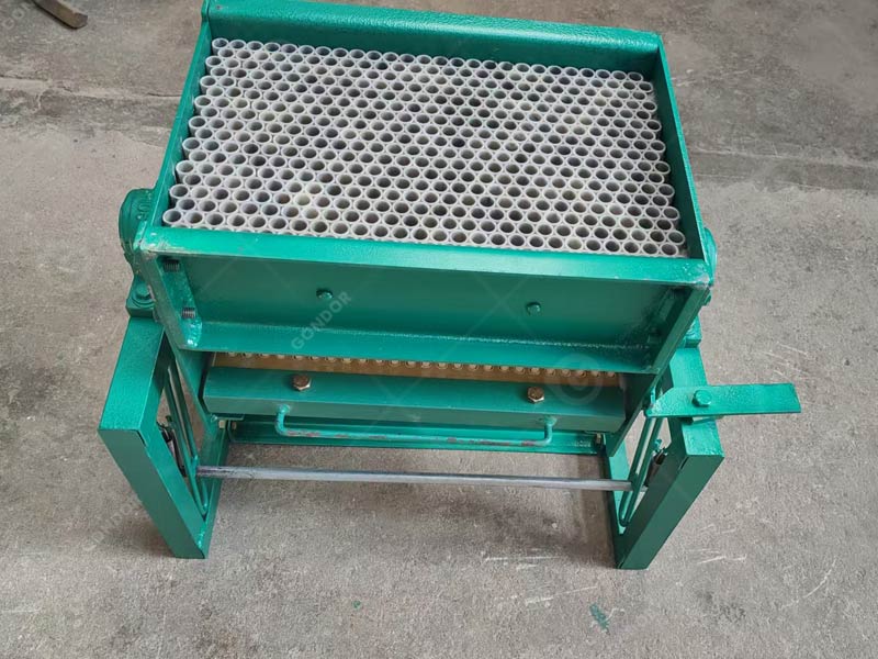 Affordable automatic chalk making machine for small stationery workshops