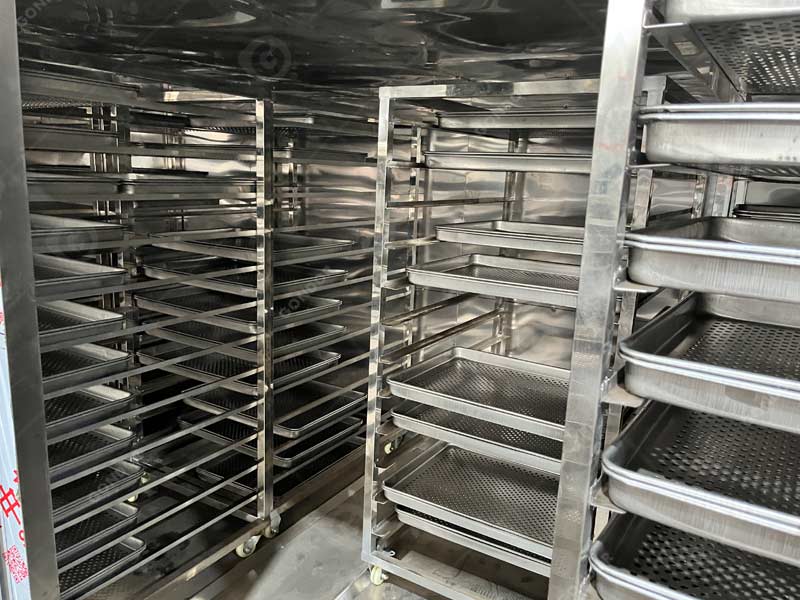 Blast freezer for bakery products (dough, pastries) to preserve freshness