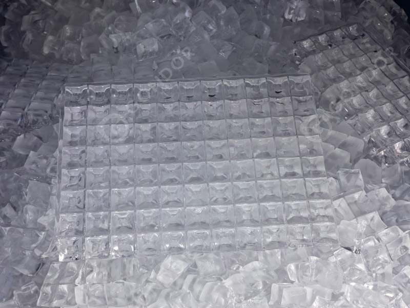 Ice Maker Machine For Finished Product Photo