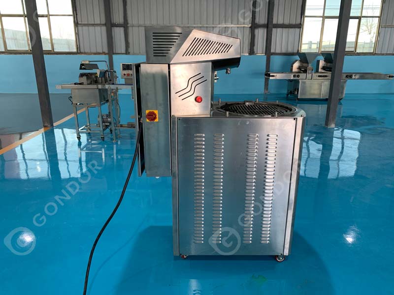 Vertical Chocolate Tempering Machine Live Shot (2)