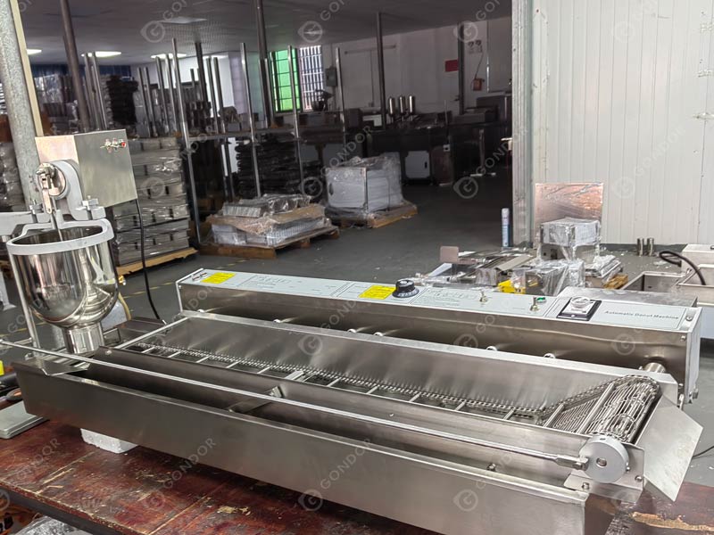 Automatic Donut Making Machine​ Live Shot5