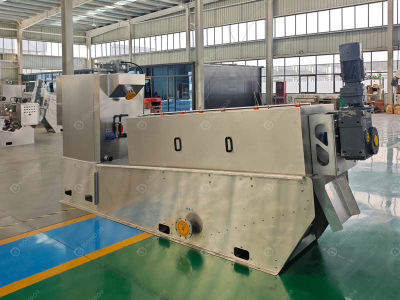 Sludge Dewatering Machine Live Shot1