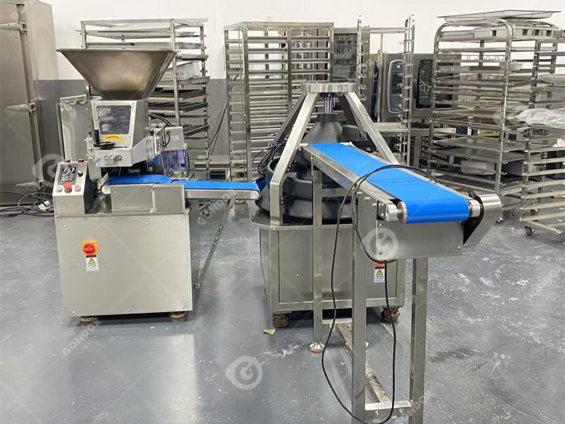 doorlopende deegverdeler ronder machinefront